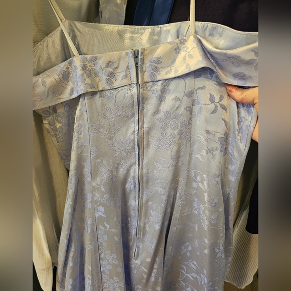 Periwinkle Floral Formal - Picture 9 of 9